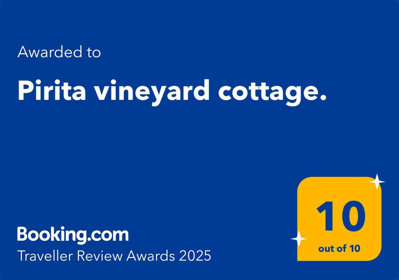 Pirita Vineyard Cottage. Upper Moutere Екстериор снимка
